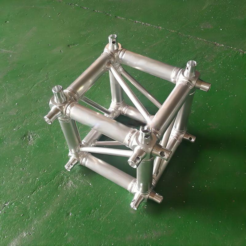 truss cube