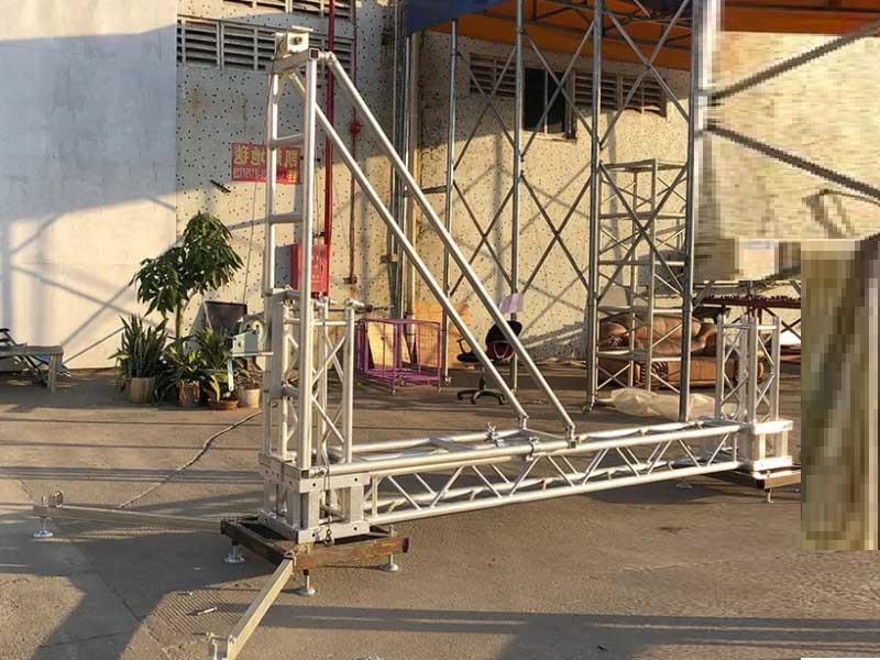 Truss Tower Erector with Handle Winch